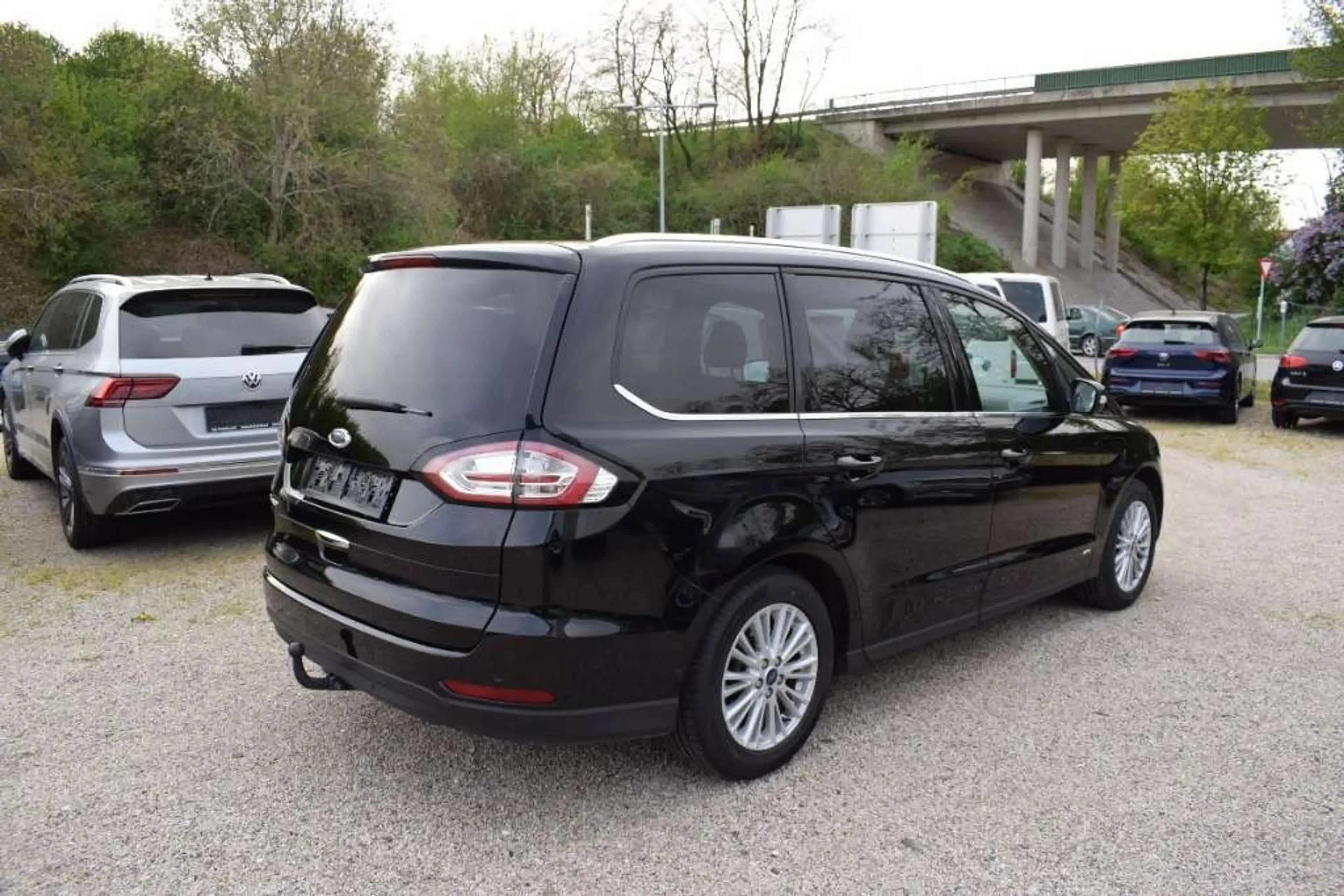Ford Galaxy 2,0 EcoBlue SCR AWD Titanium Aut. — photo 9