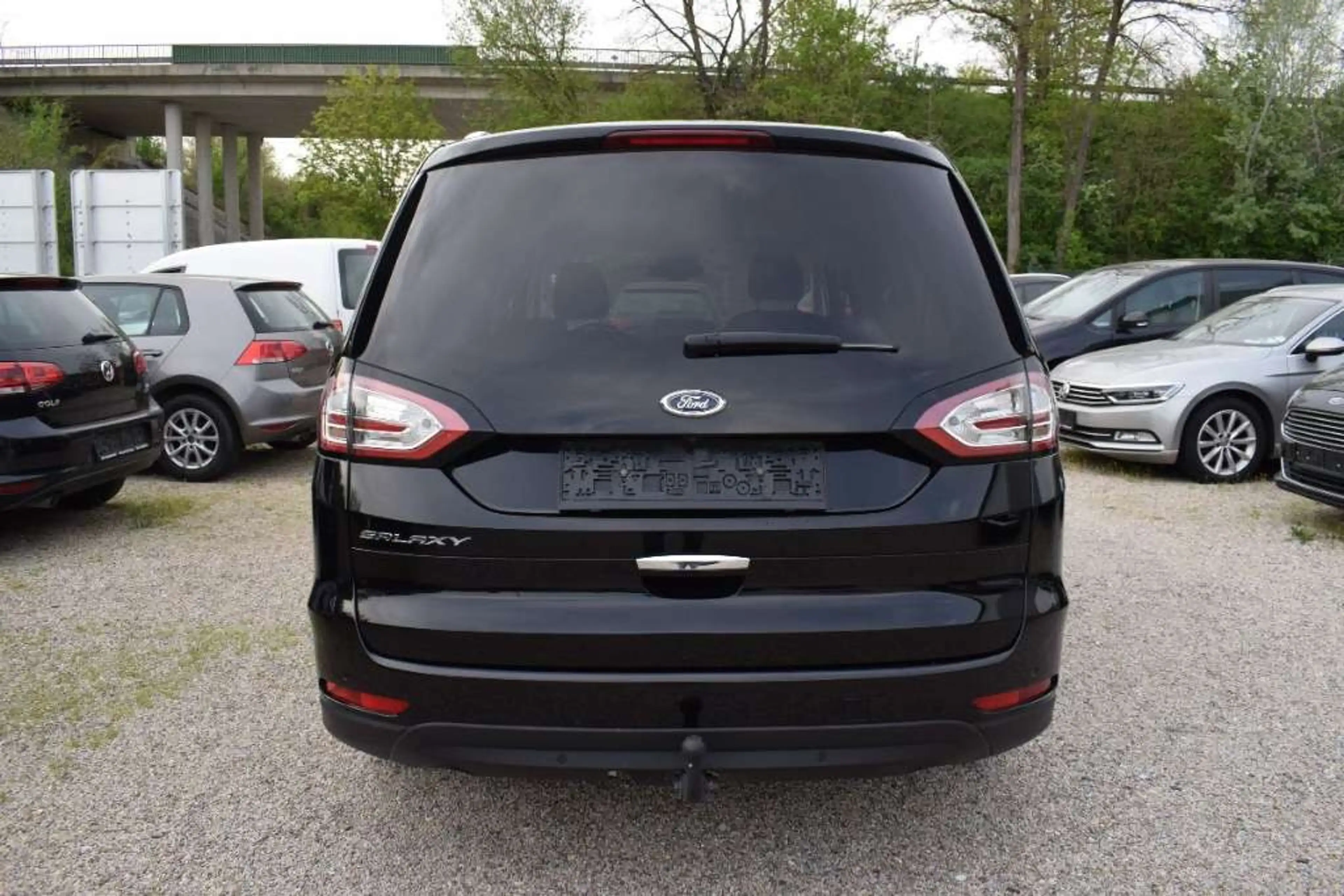 Ford Galaxy 2,0 EcoBlue SCR AWD Titanium Aut. — photo 10
