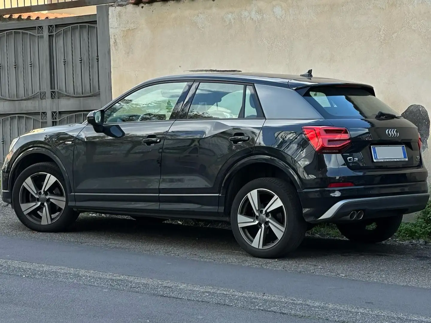 Audi Q2 Q2 2.0 tdi Sport quattro 190cv s-tronic Nero - 2