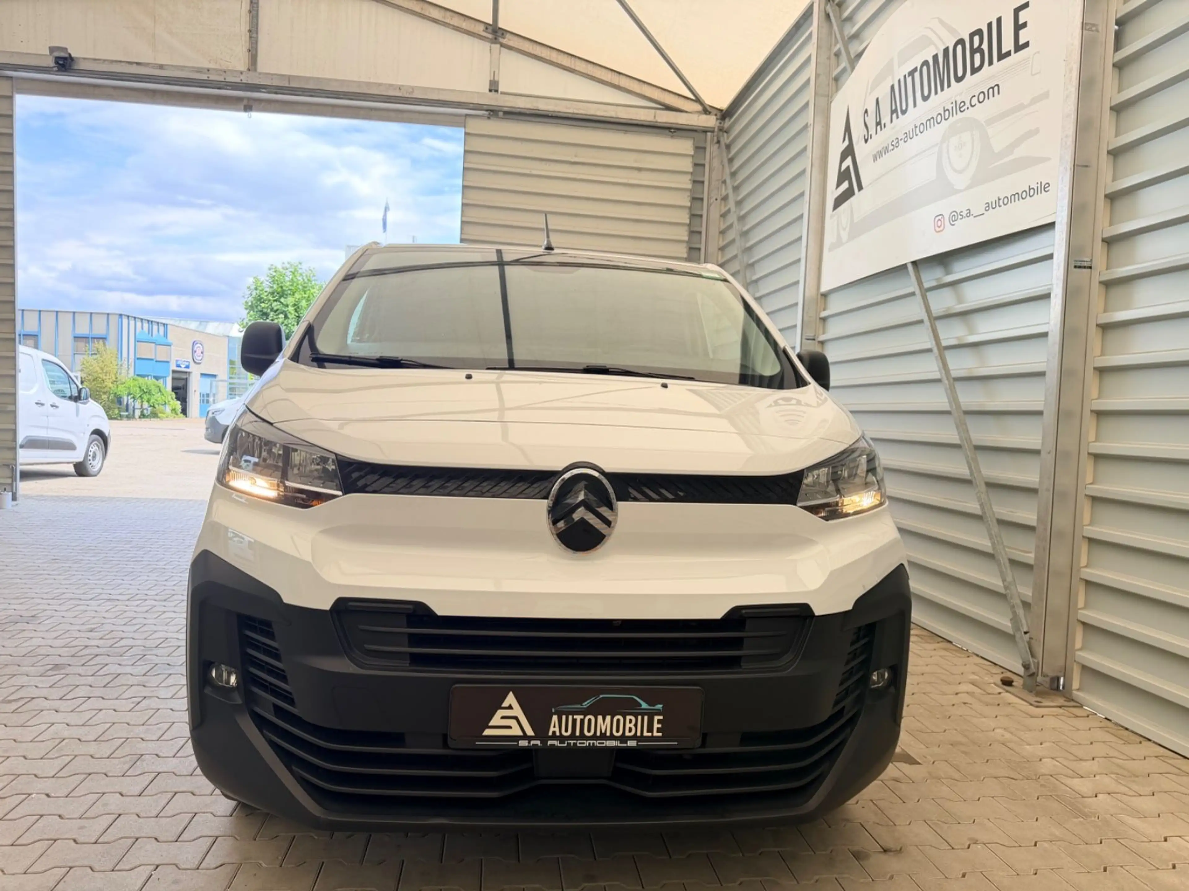 Citroen Jumpy Kasten Lang XL*Tempomat*360Grad Kamera — photo 9