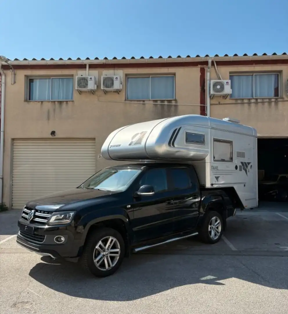 Volkswagen Amarok - 1