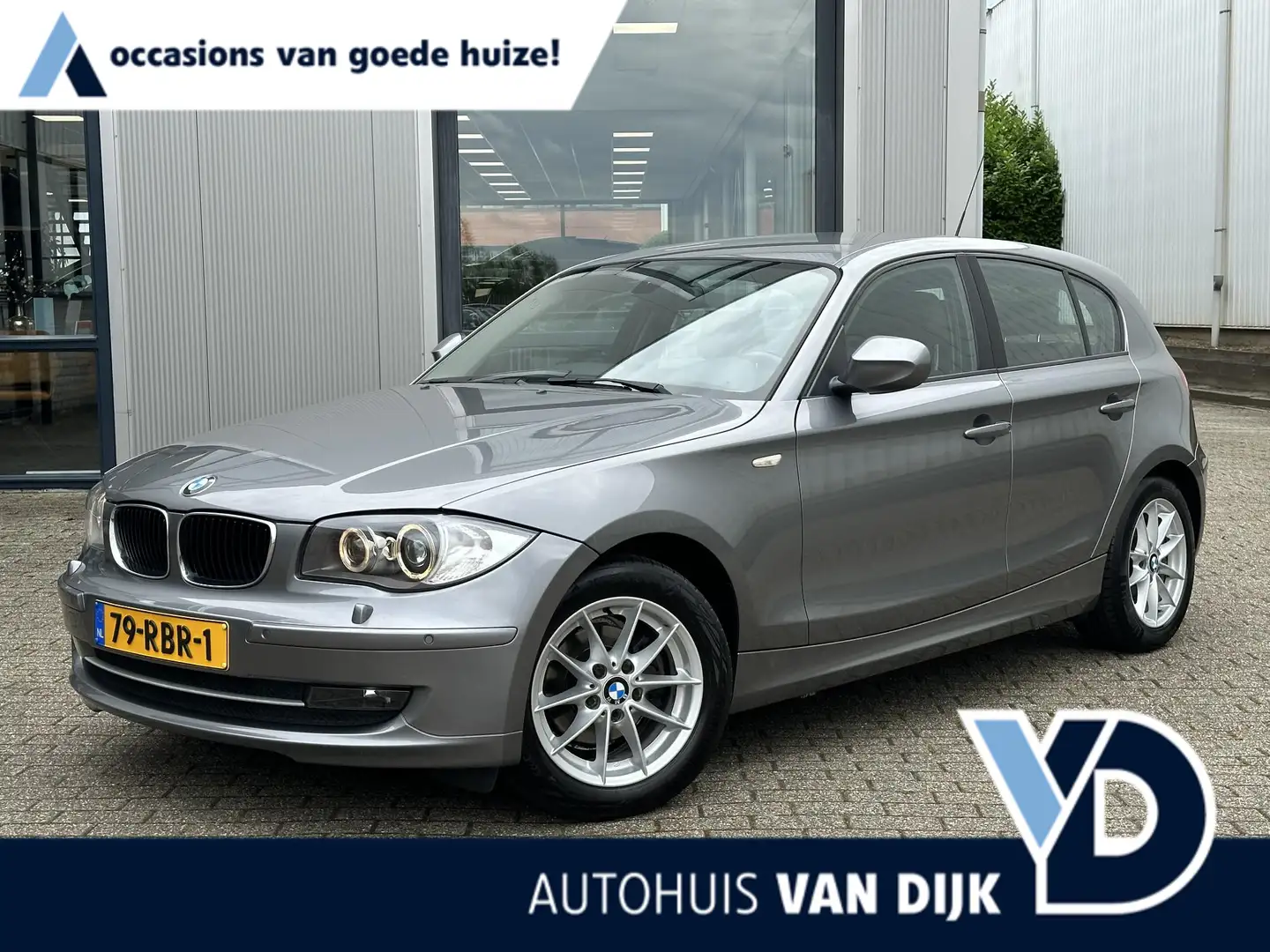 BMW 116 1-serie 116i Business Line Ultimate Edition | NL-a Grijs - 1