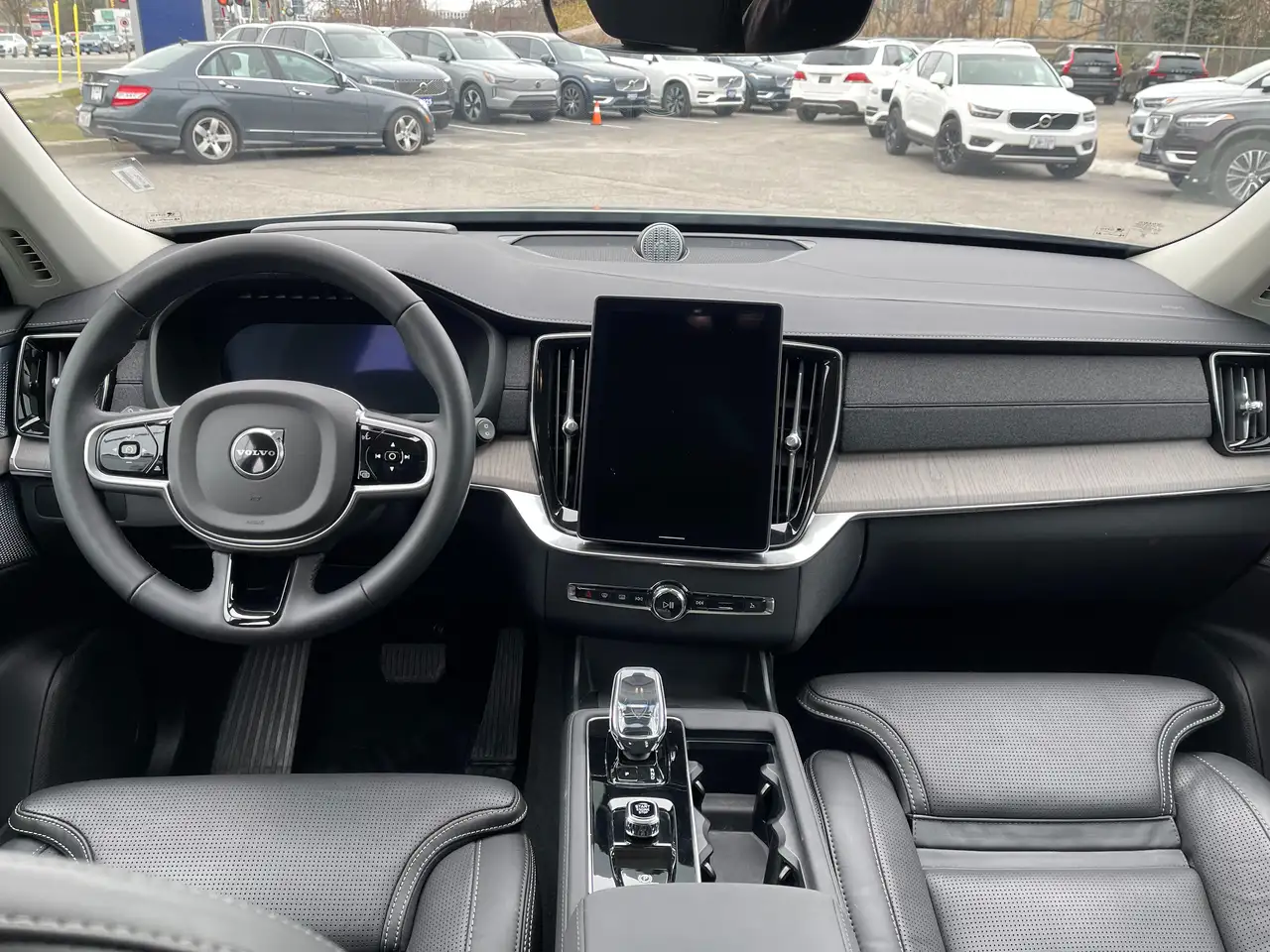 Volvo XC90 снимка Volvo XC90