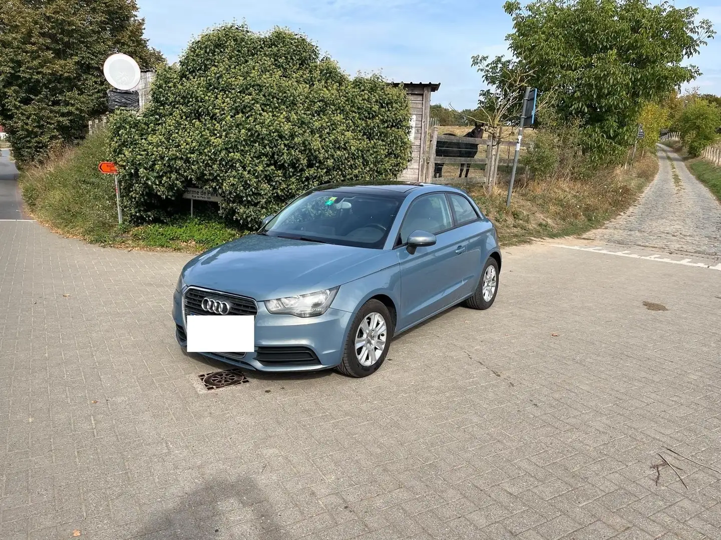 Audi A1 A1 1.6 TDi Attraction 0479/03.01.65 Bleu - 1