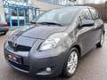 Toyota Yaris 1.3 16V Life*1.HAND-EURO 4-ALU-WR-6 GANG* Grau - thumbnail 1