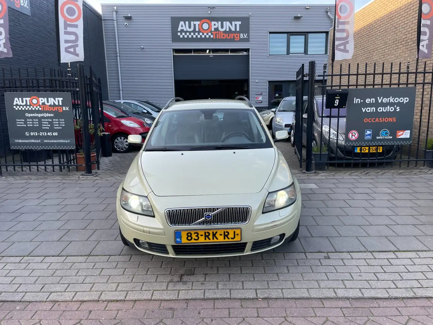 Volvo V50 2.0D Summum 180PK 2e Eigenaar! Trekhaak Airco NAP Verde - 2