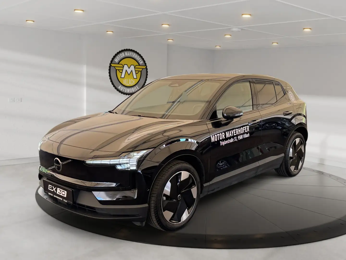 Volvo EX30 EX30 ULTRA TWIN MOTOR PERFORMANCE Schwarz - 1