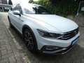 Volkswagen Passat Variant 2.0 TDI DSG 4Motion Alltrack LED Navi Leder Klima Weiß - thumbnail 4