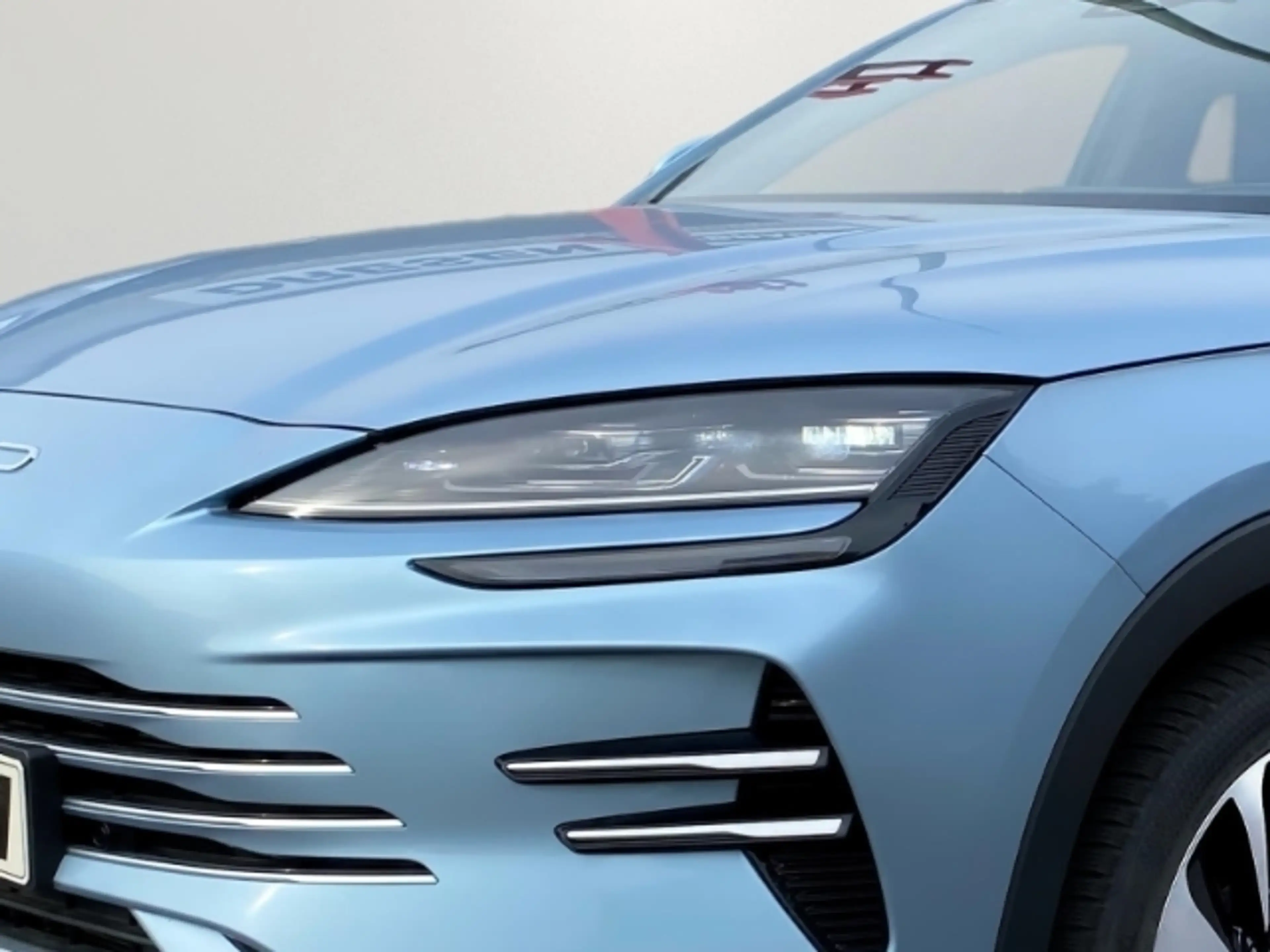 BYD Seal U DM-i Design Allrad + Panoramadach + Klimasitze — photo 5