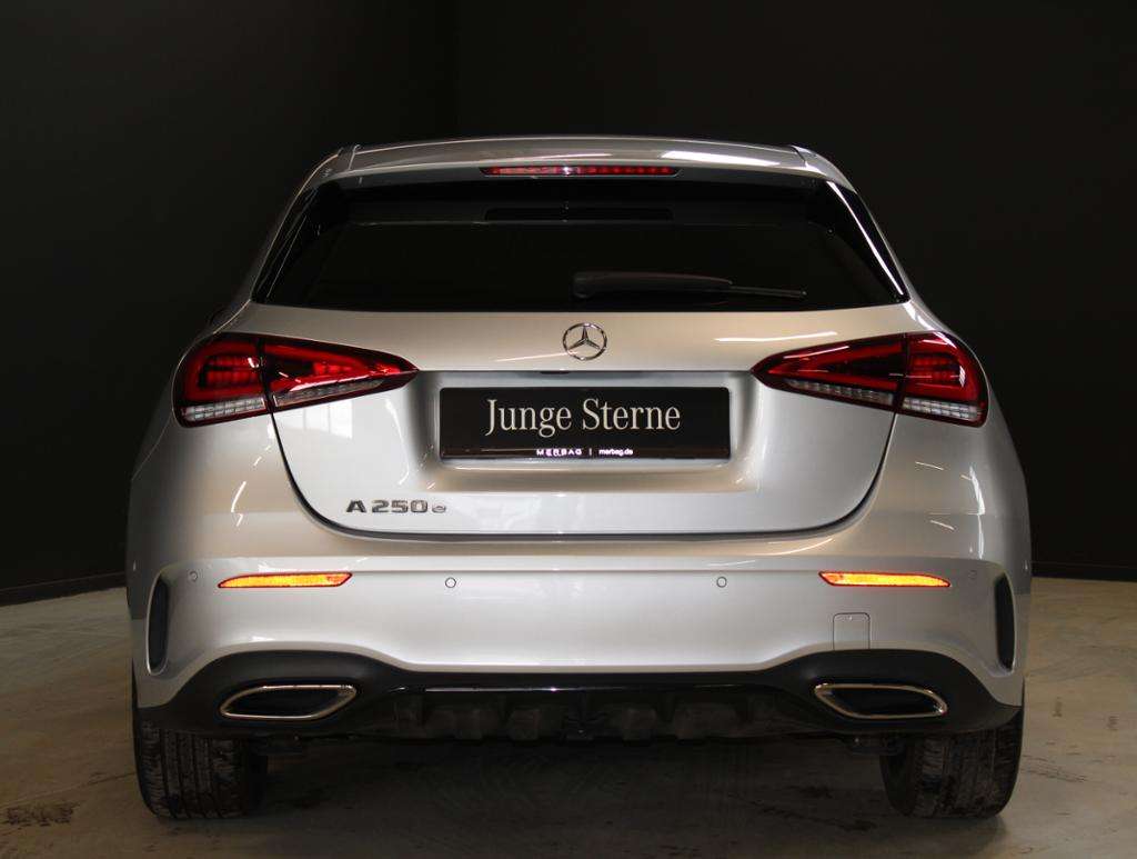 Mercedes-Benz A 250