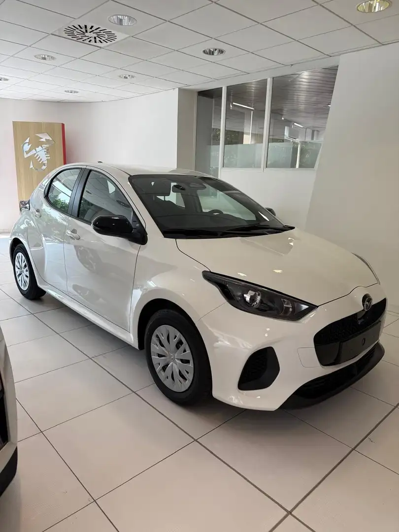 Mazda 2 1.5 VVT e-CVT Full Hybrid Electric Prime-Line - 1