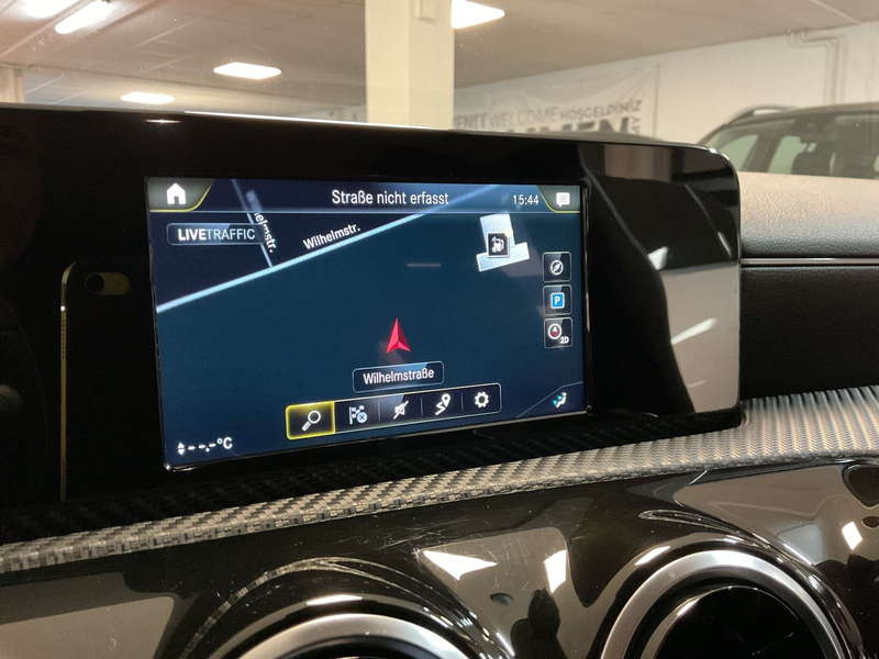 Mercedes-Benz CLA 180 Shooting Brake 17 Zoll,Navi,AHK — photo 14