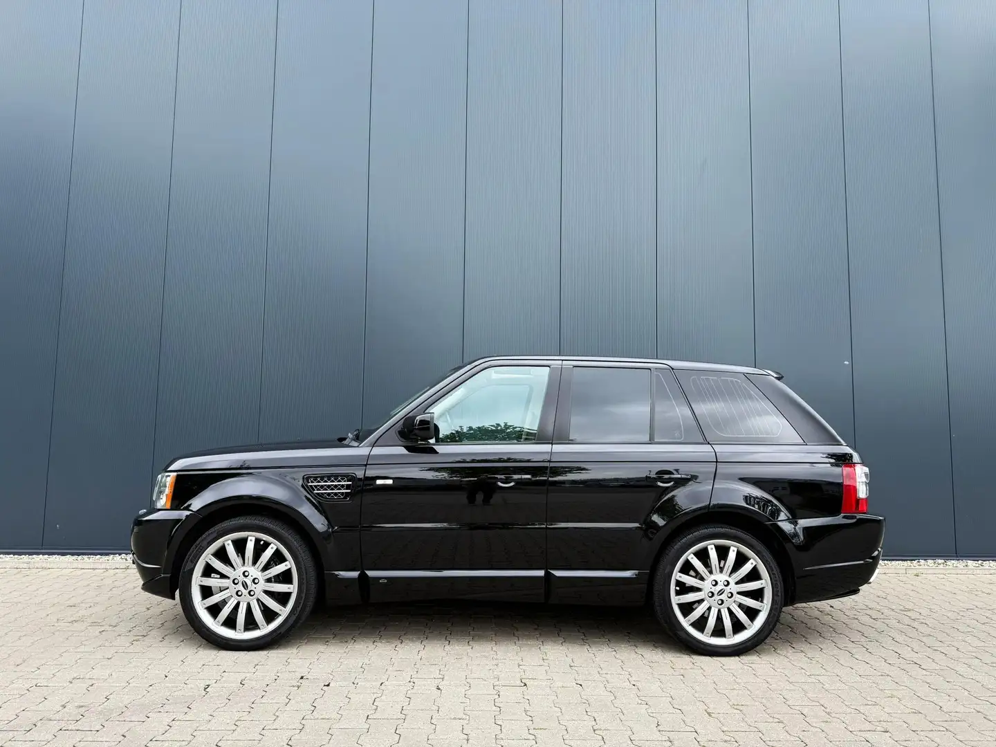 Land Rover Range Rover Sport 4.2 V8 Supercharged Overfinch! Uniek! org.Ned. Zwart - 2