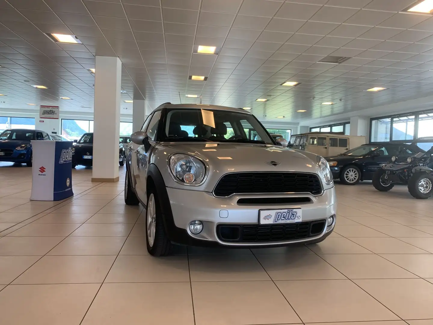 MINI Cooper SD Countryman Mini Cooper SD Countryman ALL4 Zilver - 2