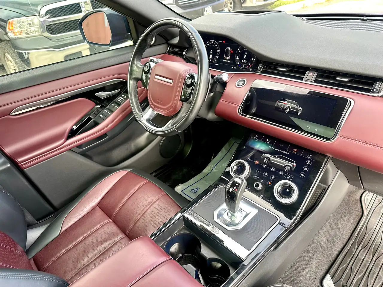Land Rover Range Rover Evoque снимка Land Rover Range Rover Evoque