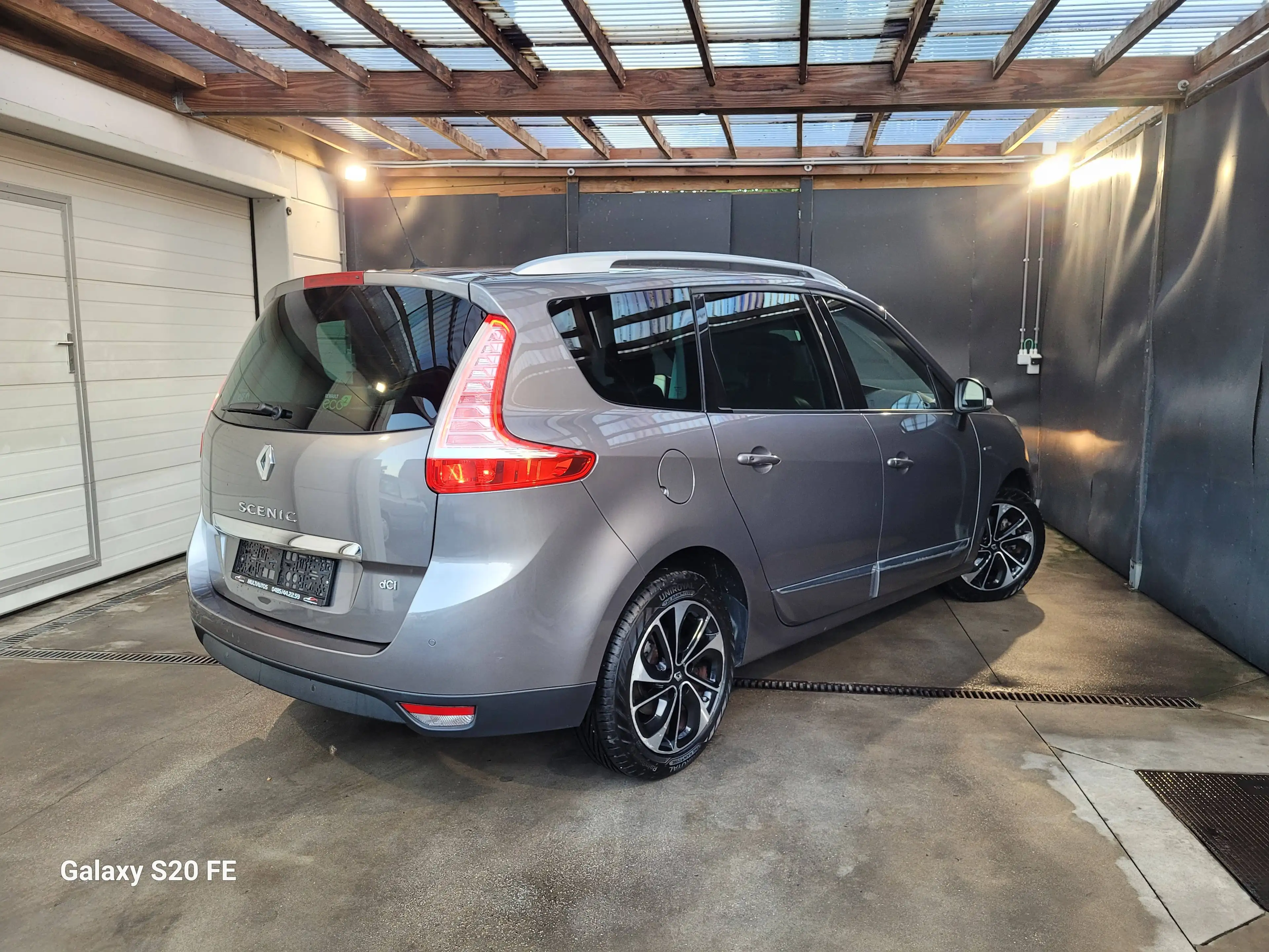 Renault Scenic Scenic 1.5 dCi Energy R-Movie — photo 5