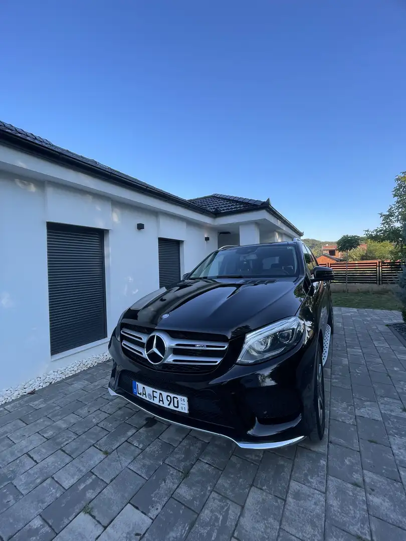 Mercedes-Benz GLE 350 d 4Matic 9G-TRONIC AMG Line - 1