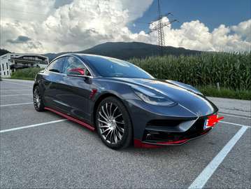Model 3 STARTECH Refinement Long Range AWD 79kWh