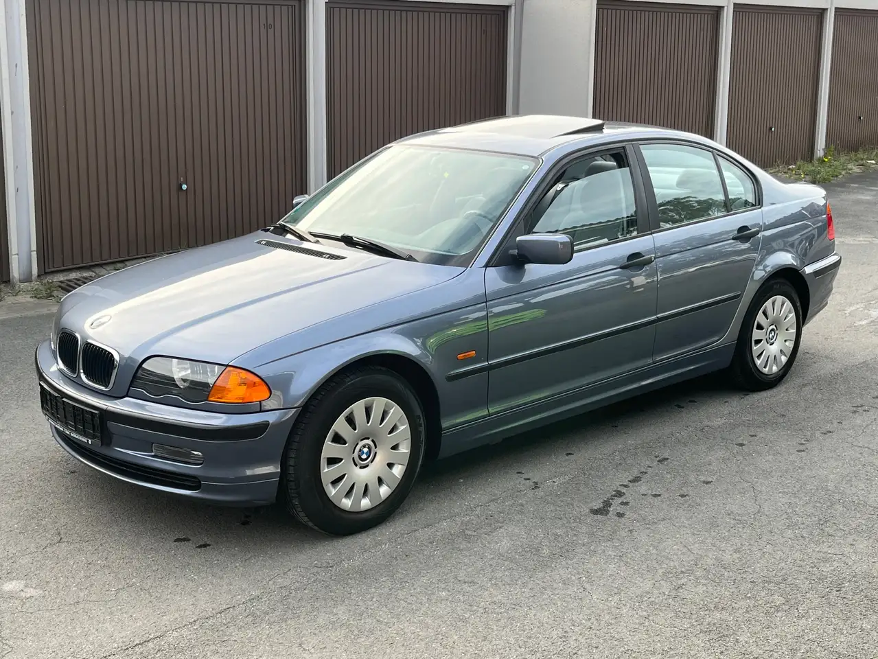 BMW 318