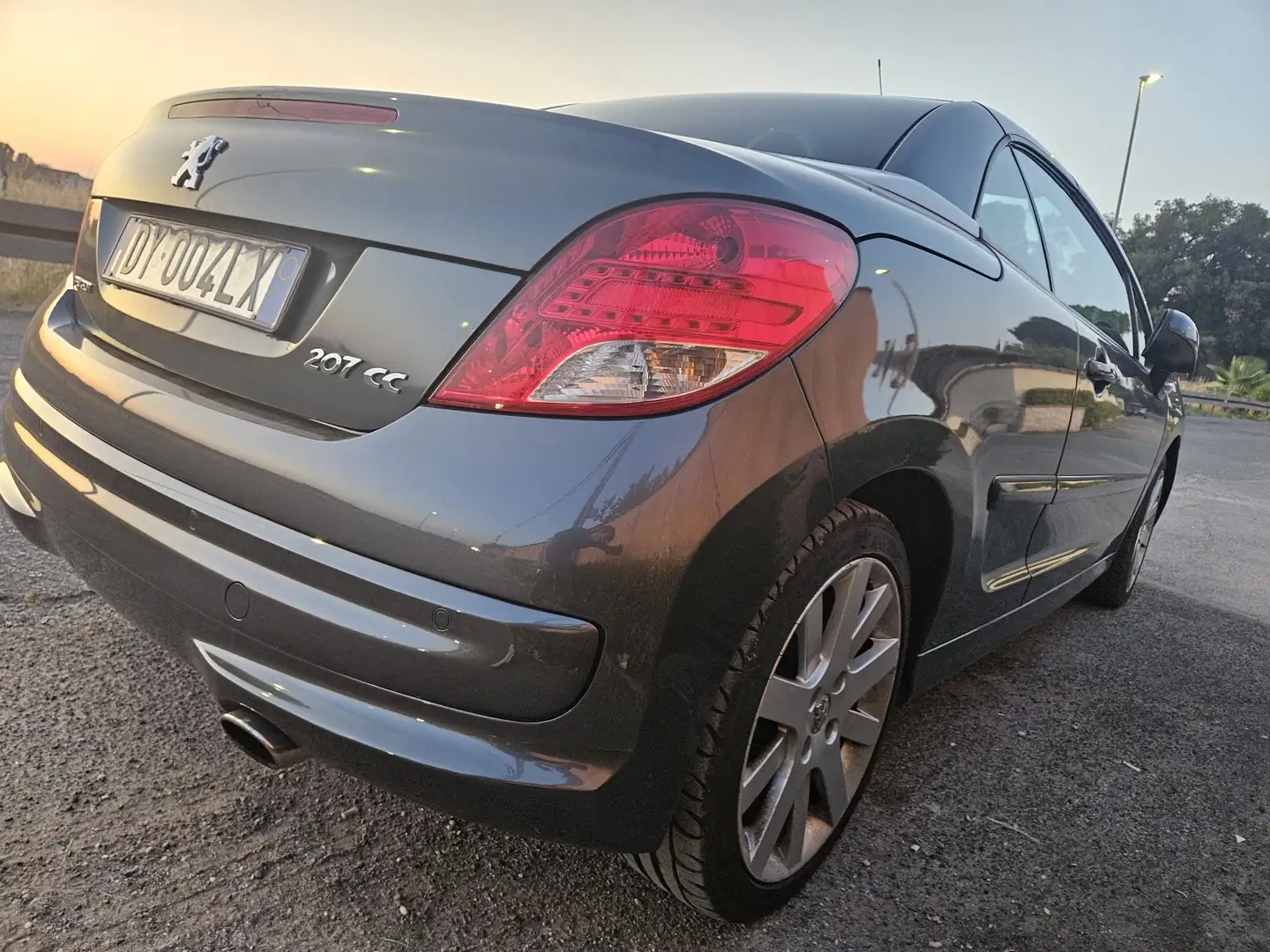Peugeot 207 CC 1.6 hdi 8v Tecno fap FL - 2