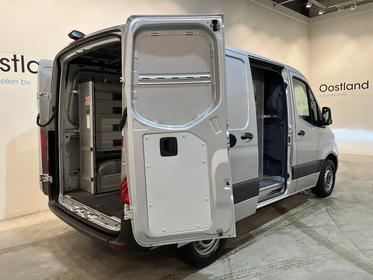 Mercedes-Benz Sprinter 314 2.2 CDI L1H1 / Servicebus / Bott Inrichting / Grau - 2