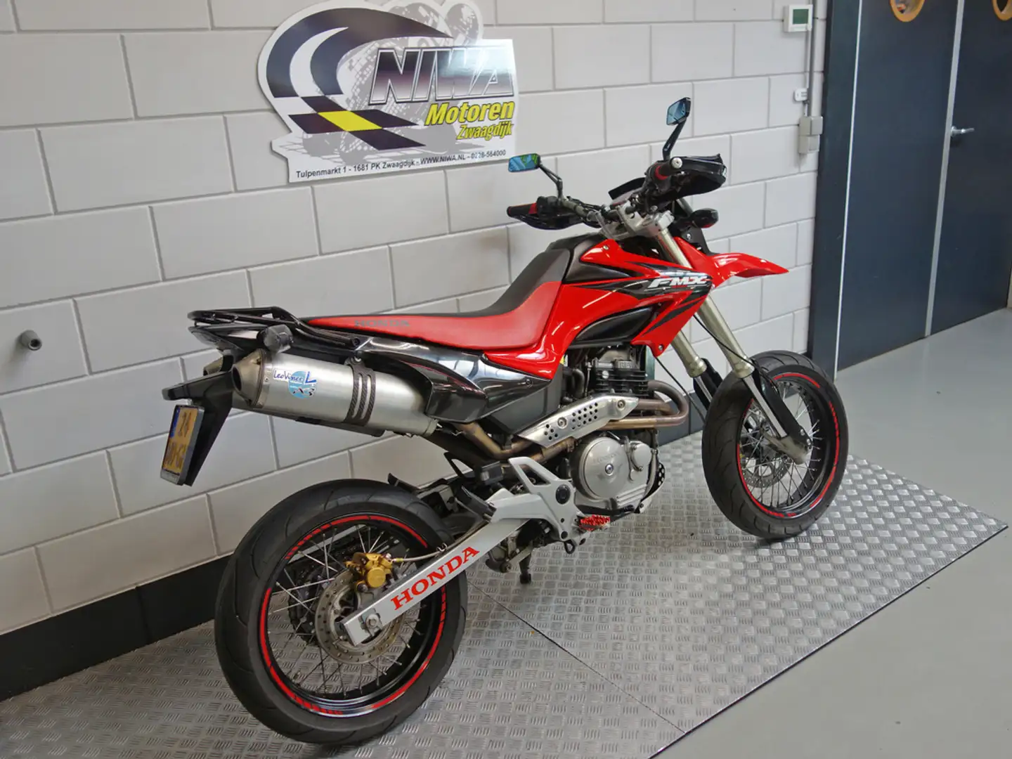 Honda FMX 650 Červená - 2