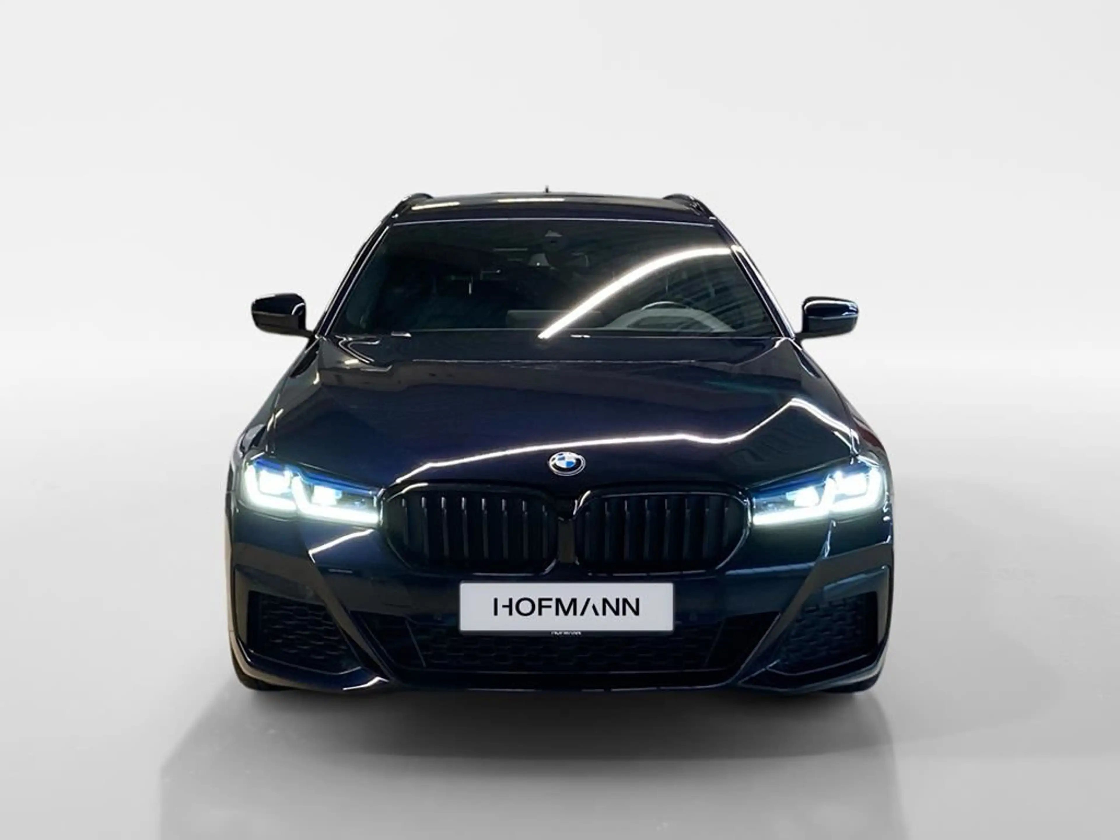 BMW 540 M Sport Pro — photo 2