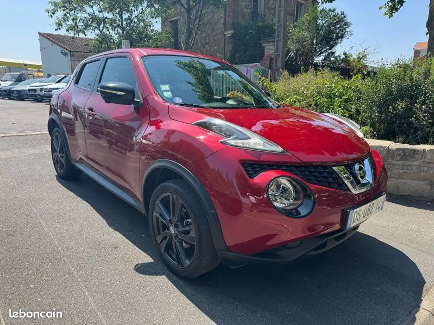 Nissan Juke connecte, édition 1.2 DIG 115cv garantie Noir - 2
