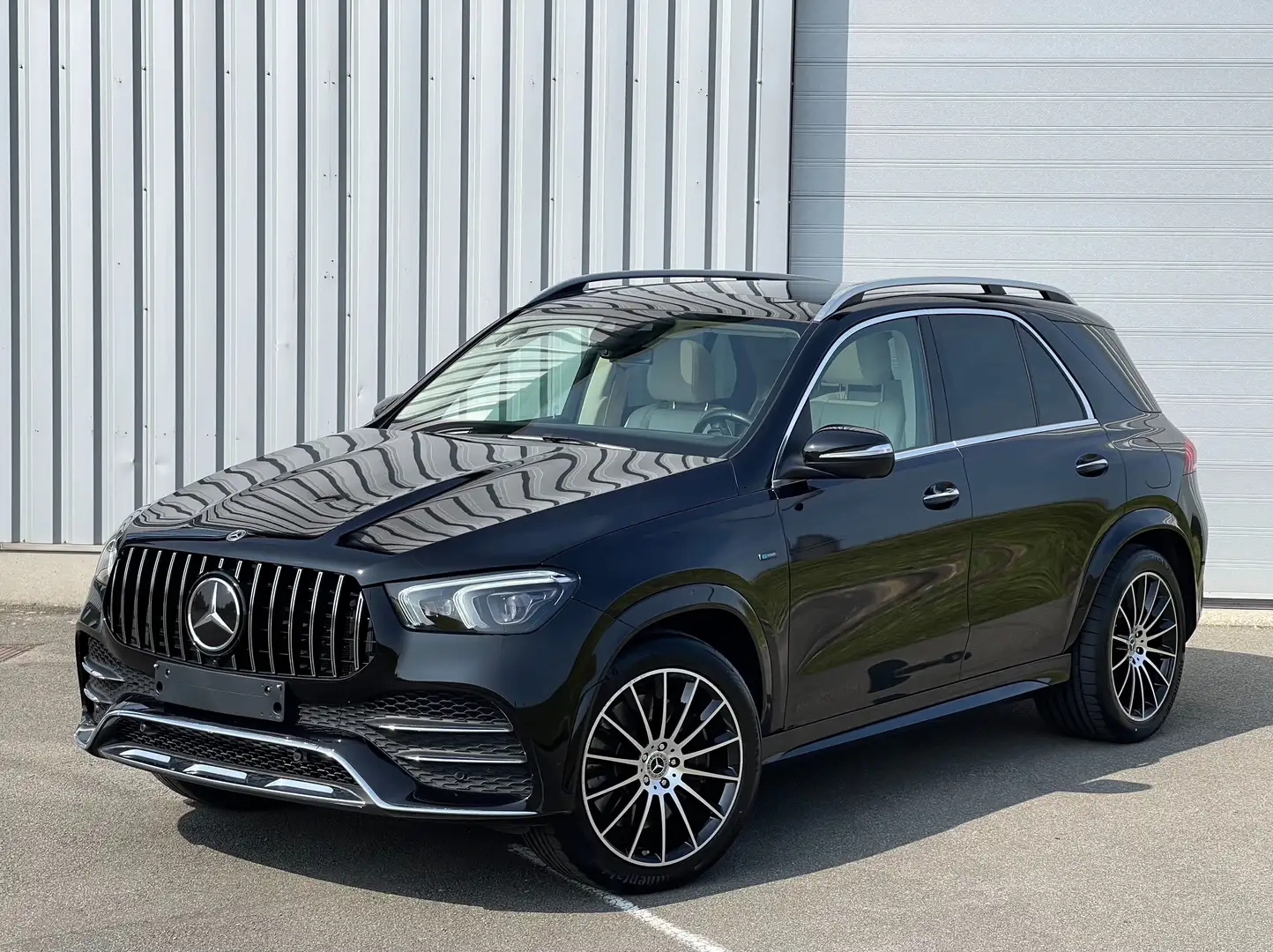 Mercedes-Benz GLE 350 de 4-Matic PHEV AMG Line - 1st Owner Noir - 1