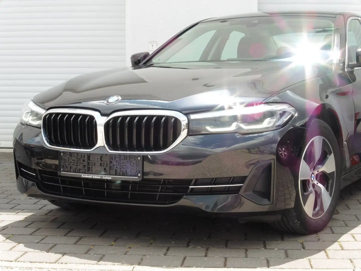 BMW 520 d xDrive LED Leder Navi Kamera 1-Hand LCI Negro - 1