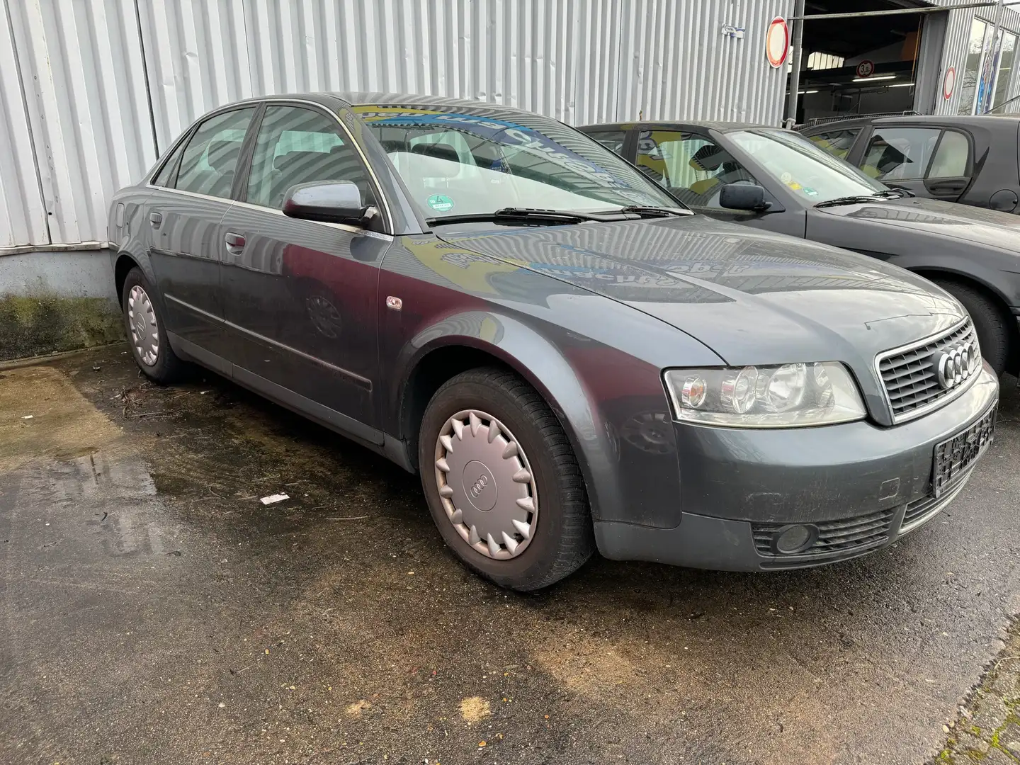 Audi A4 AUDI A4  ++ Grau - 2