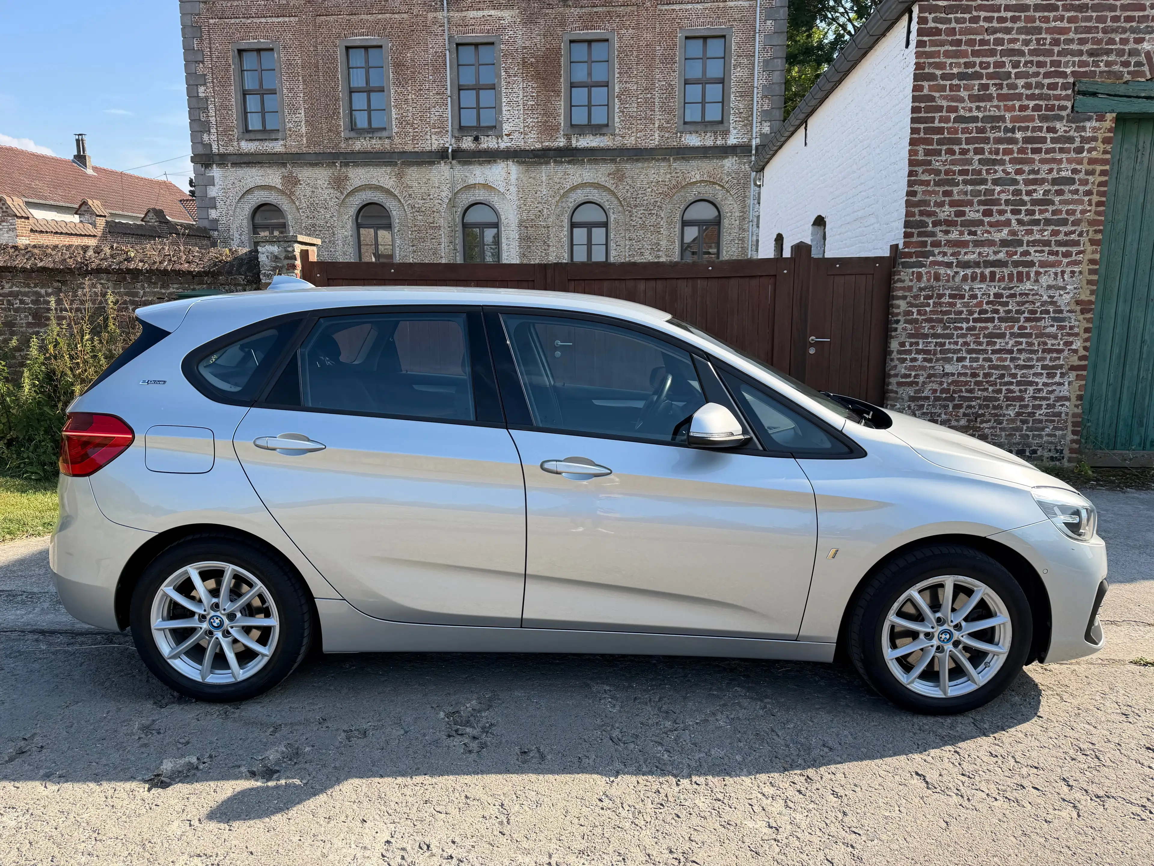 BMW 225 Active Tourer PHEV 225xeA OPF *hybride*TVA* — photo 2