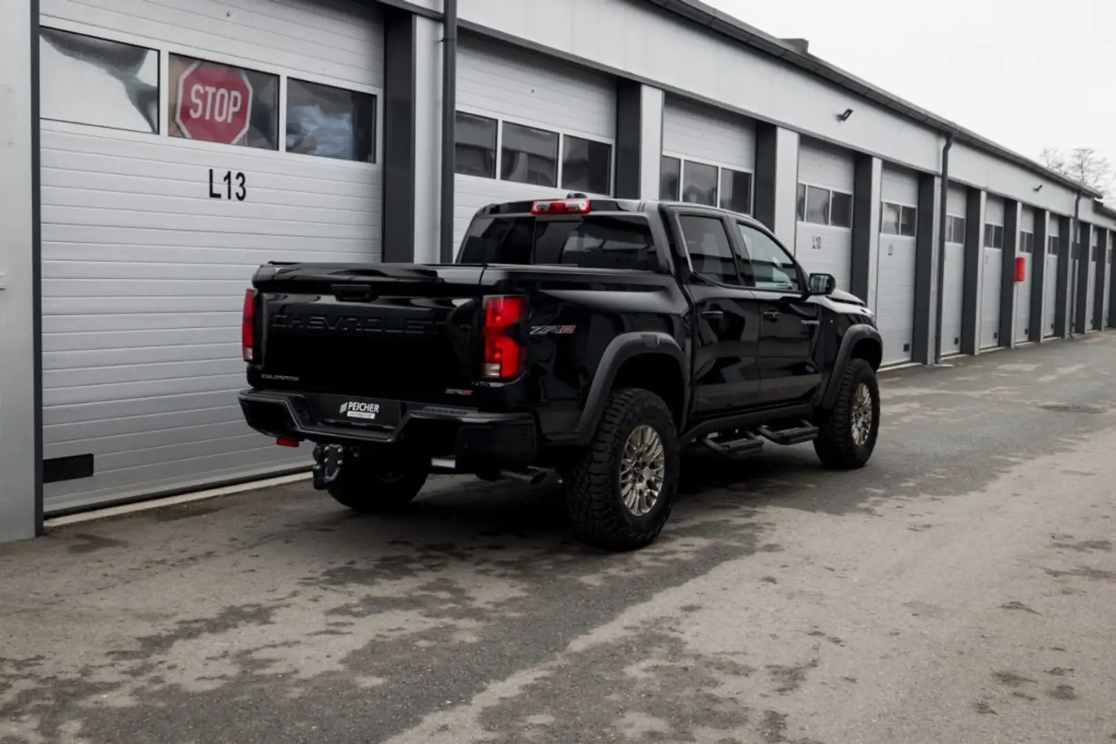 Chevrolet Colorado ZR2 Crew Cab 4x4 Schwarz - 2