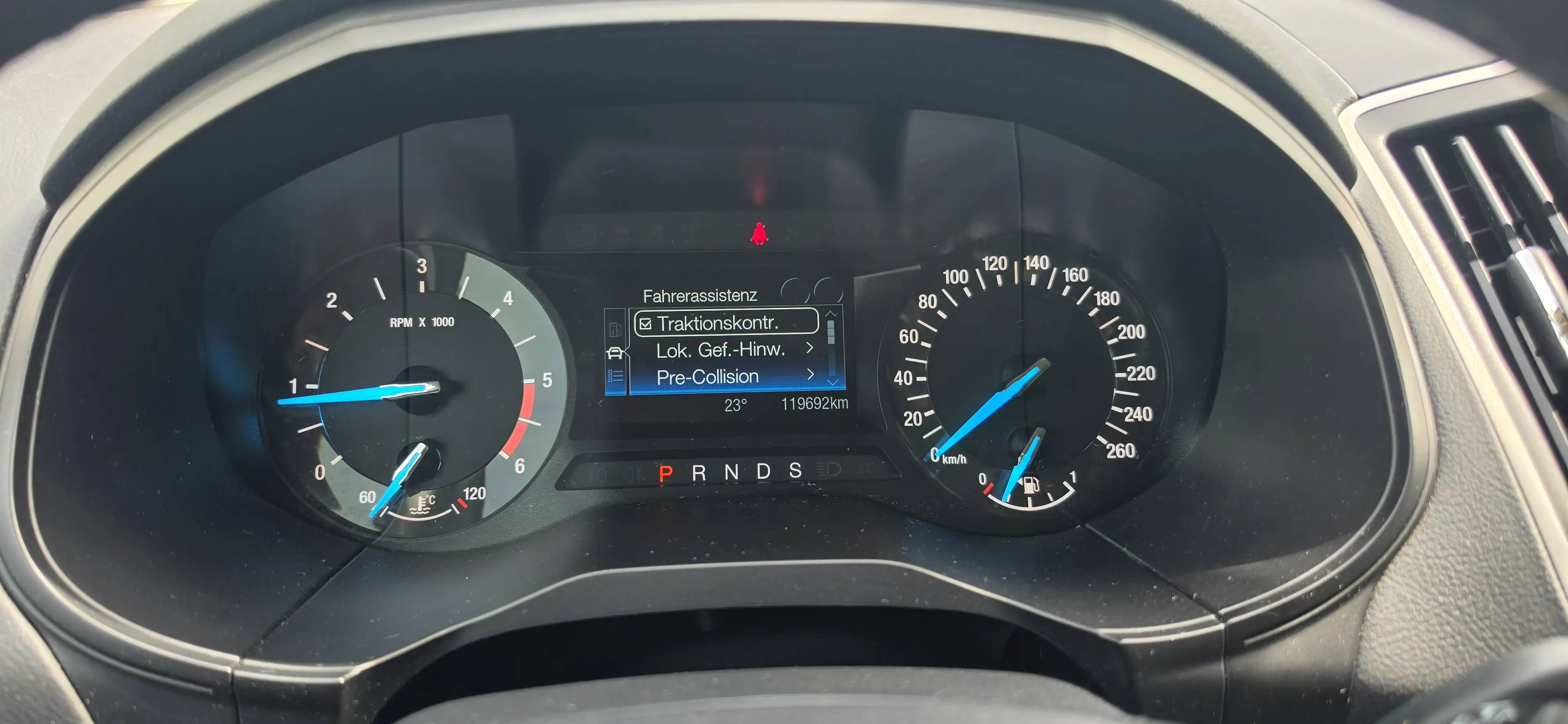 Ford S-Max 2.0 EcoBlue Aut. 7-Sitzer*Navi*Kamera*SHZ*LED — photo 10