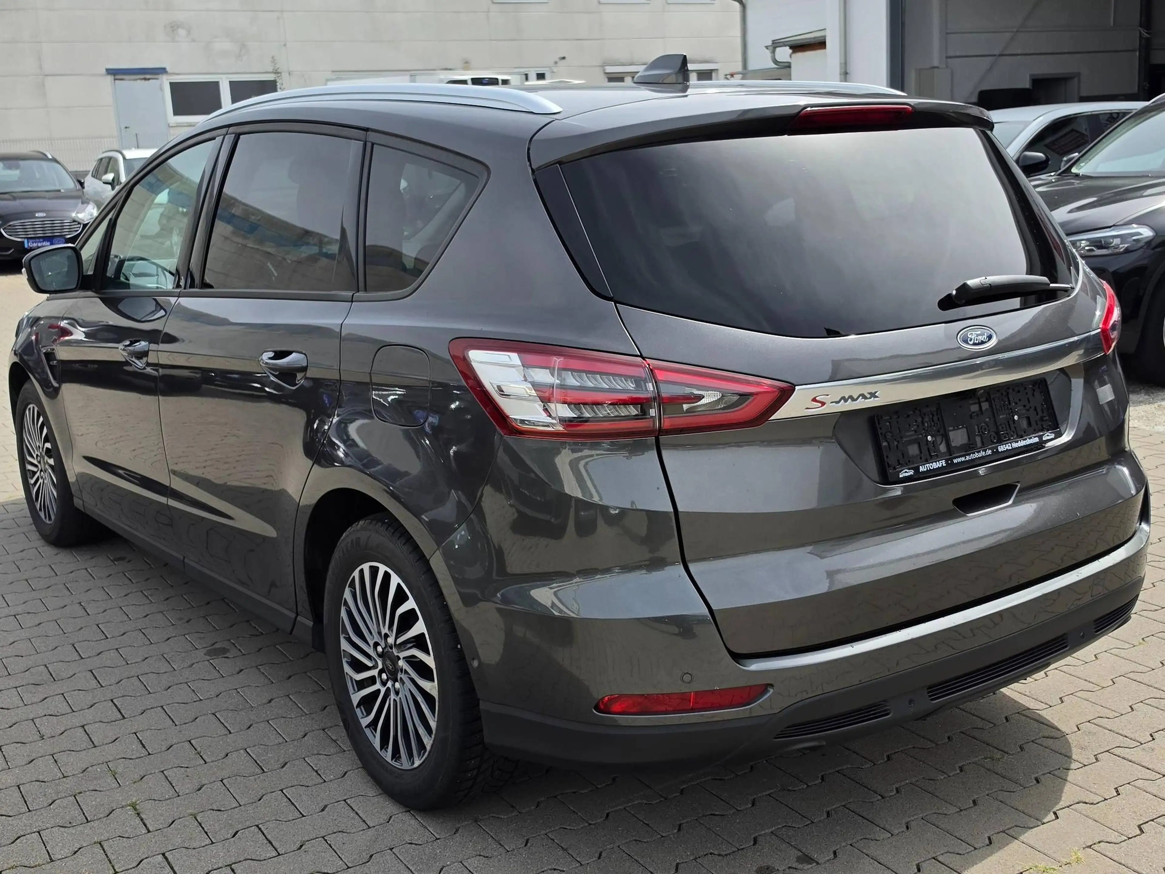 Ford S-Max 2.0 EcoBlue Aut. 7-Sitzer*Navi*Kamera*SHZ*LED — photo 4