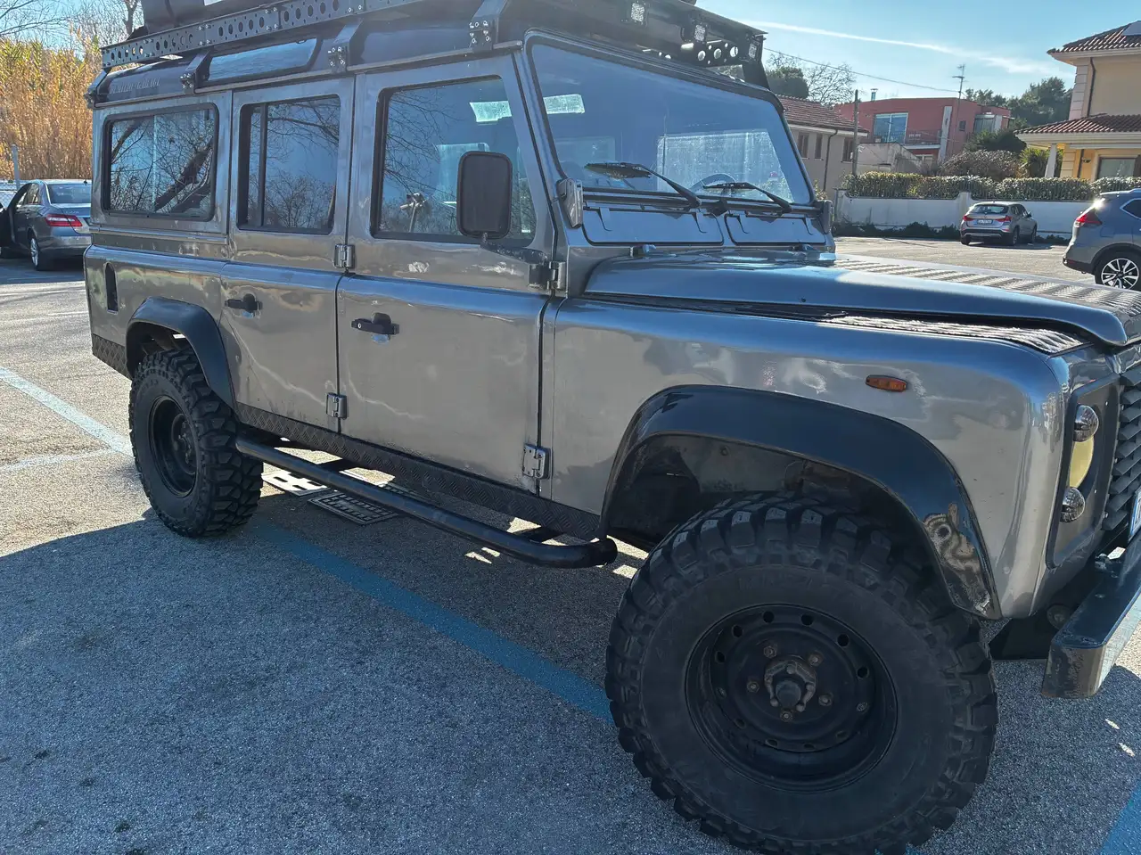 Land Rover Defender 110 2.5 td SW, foto 4