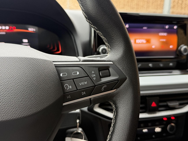 SEAT Ibiza 1.0 EcoTSI Style Apple CarPlay/Android Auto Full-l — photo 8