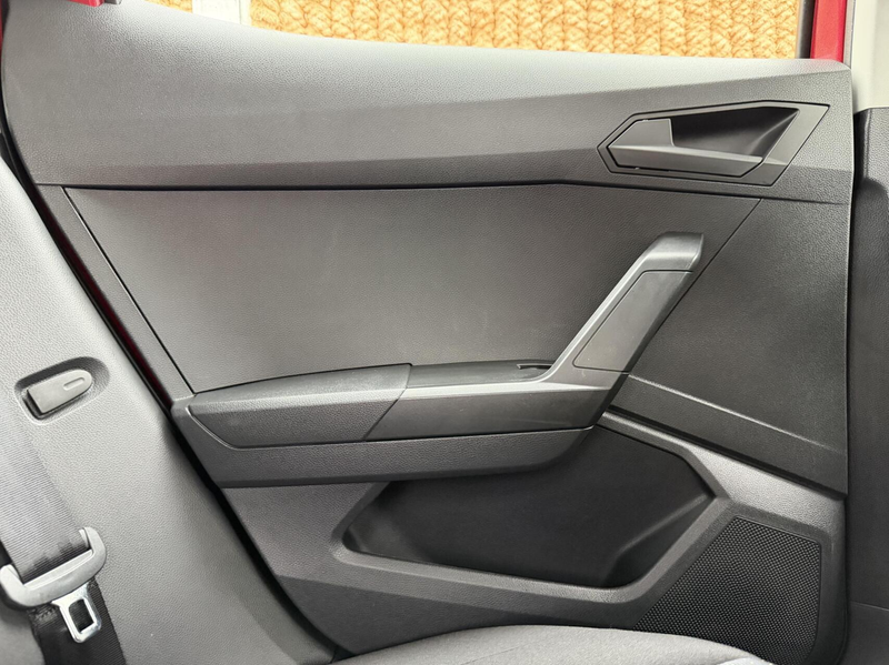 SEAT Ibiza 1.0 EcoTSI Style Apple CarPlay/Android Auto Full-l — photo 40