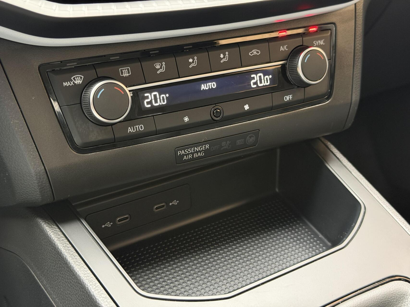 SEAT Ibiza 1.0 EcoTSI Style Apple CarPlay/Android Auto Full-l — photo 25