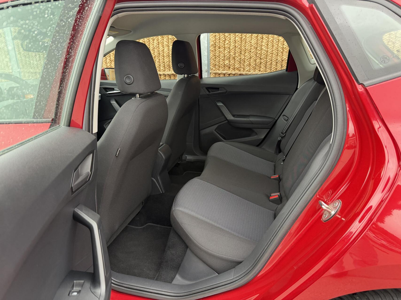 SEAT Ibiza 1.0 EcoTSI Style Apple CarPlay/Android Auto Full-l — photo 9