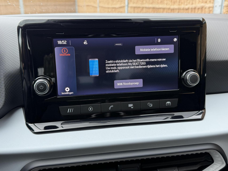 SEAT Ibiza 1.0 EcoTSI Style Apple CarPlay/Android Auto Full-l — photo 17