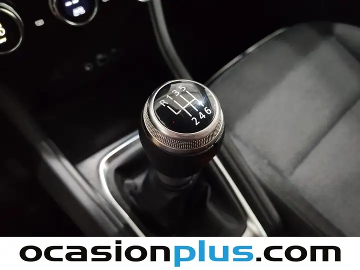 Renault Captur techno Tce 2024, foto 5