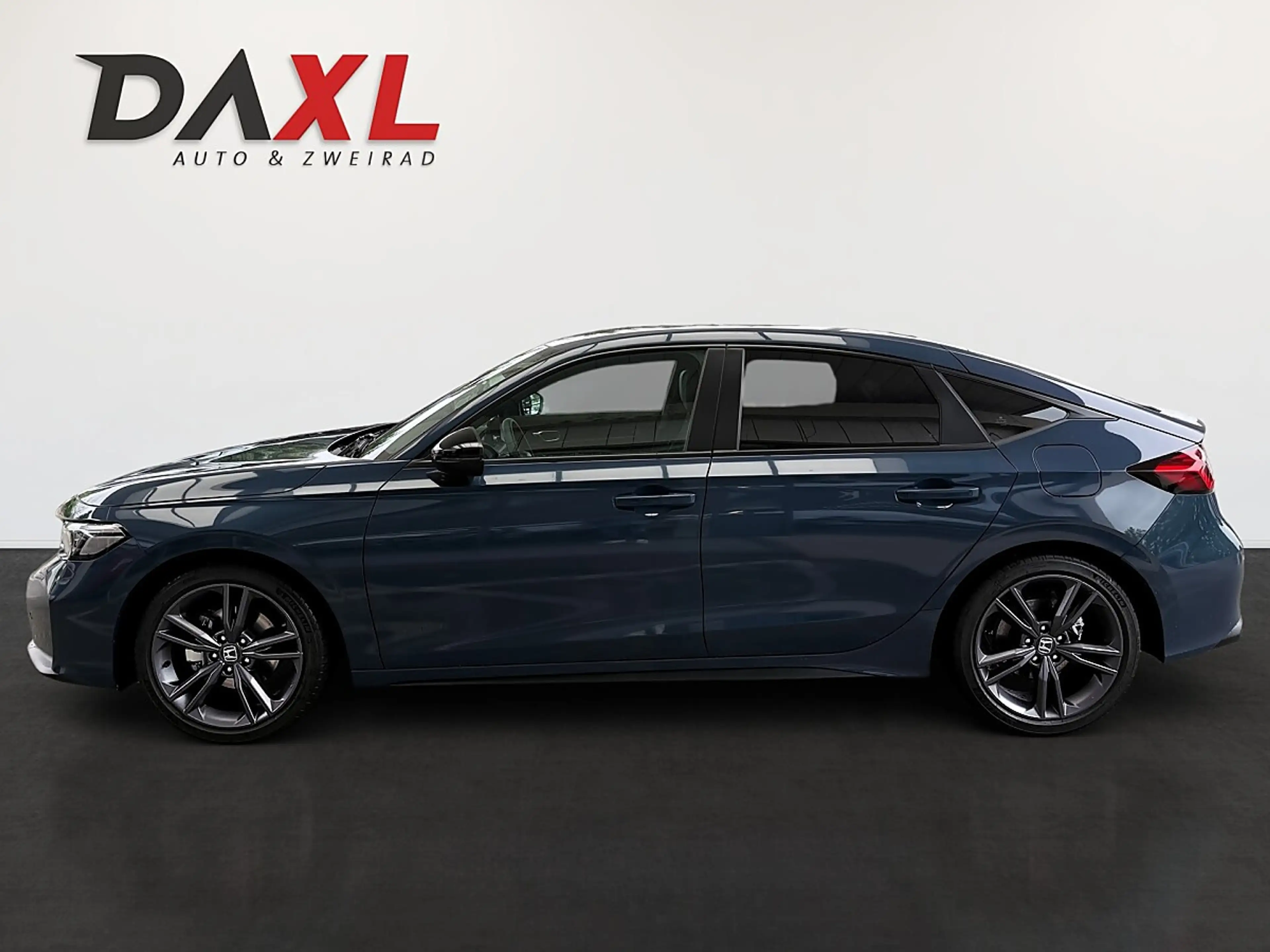 Honda Civic 2.0 i-MMD Hybrid Sport e-CVT Aut. — photo 8