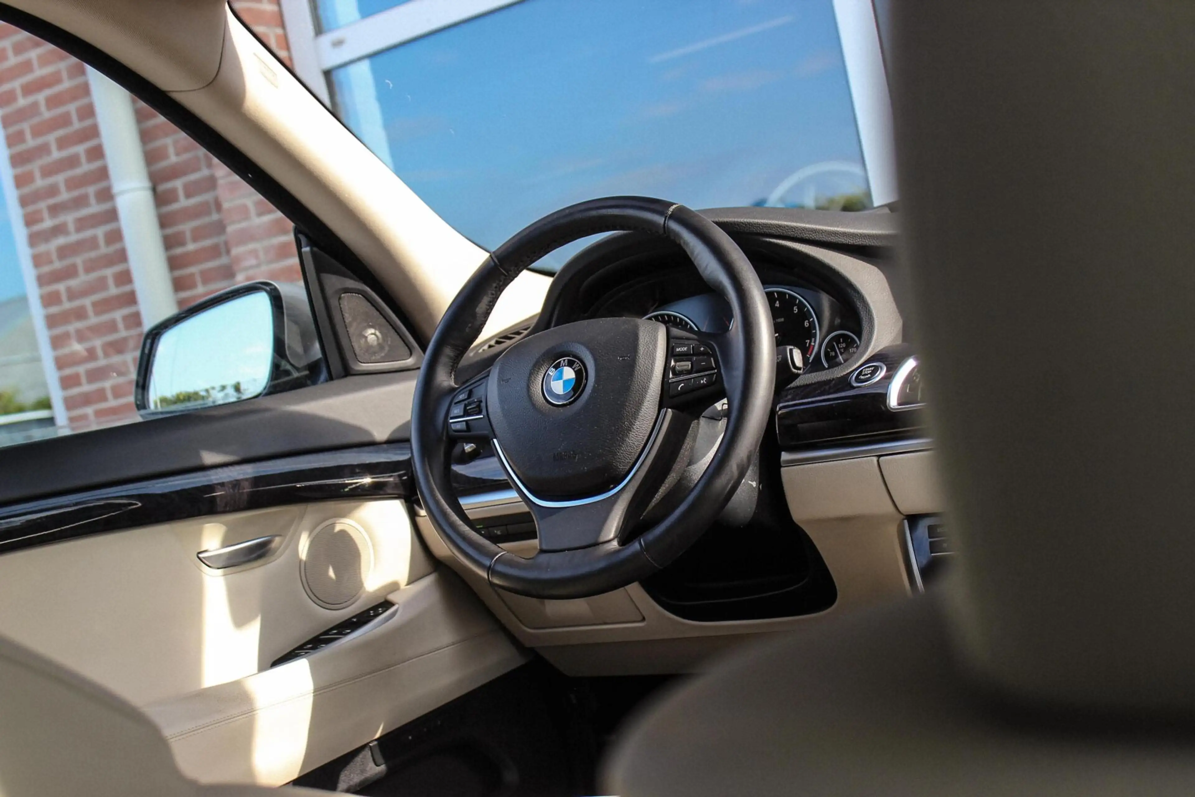 BMW 535 5-serie Gran Turismo 535i High Executive | Achtera — photo 20