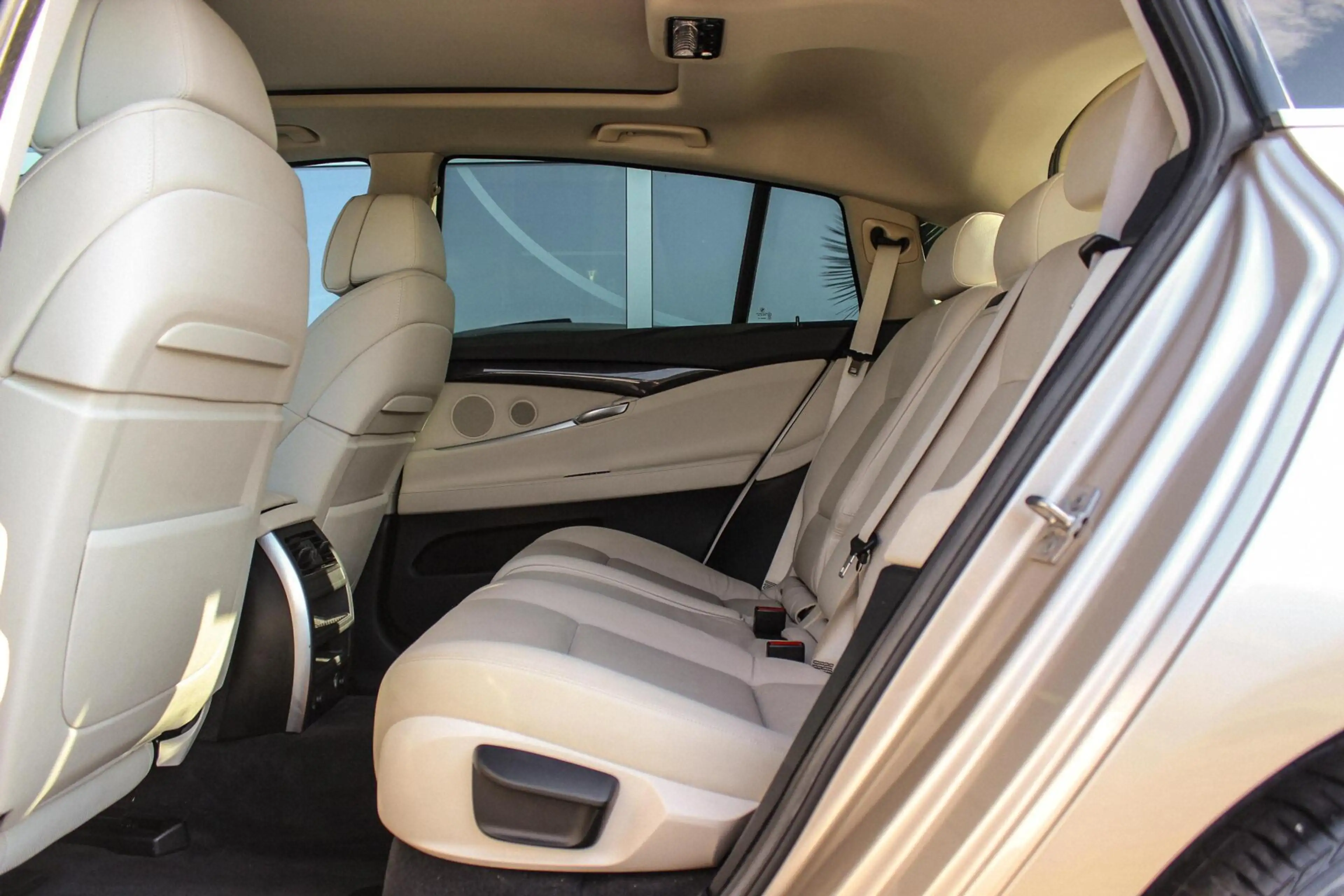 BMW 535 5-serie Gran Turismo 535i High Executive | Achtera — photo 18