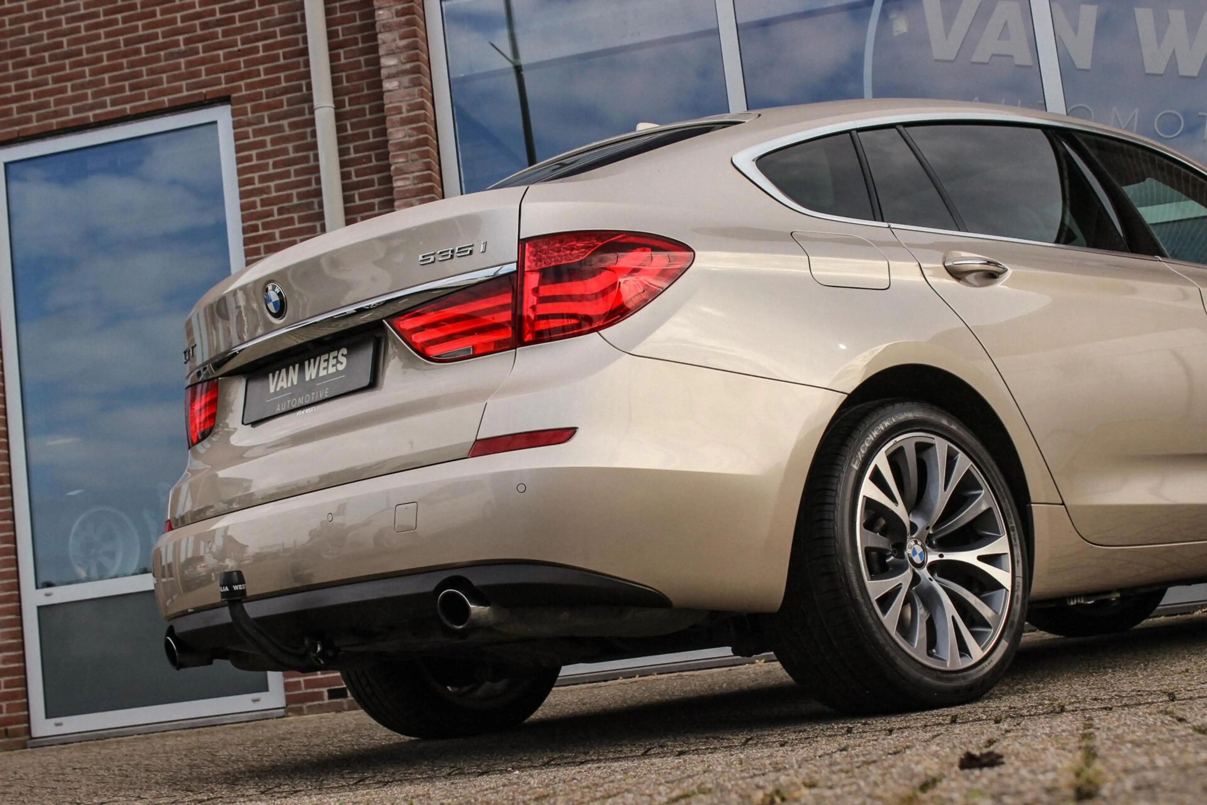 BMW 535 5-serie Gran Turismo 535i High Executive | Achtera — photo 49