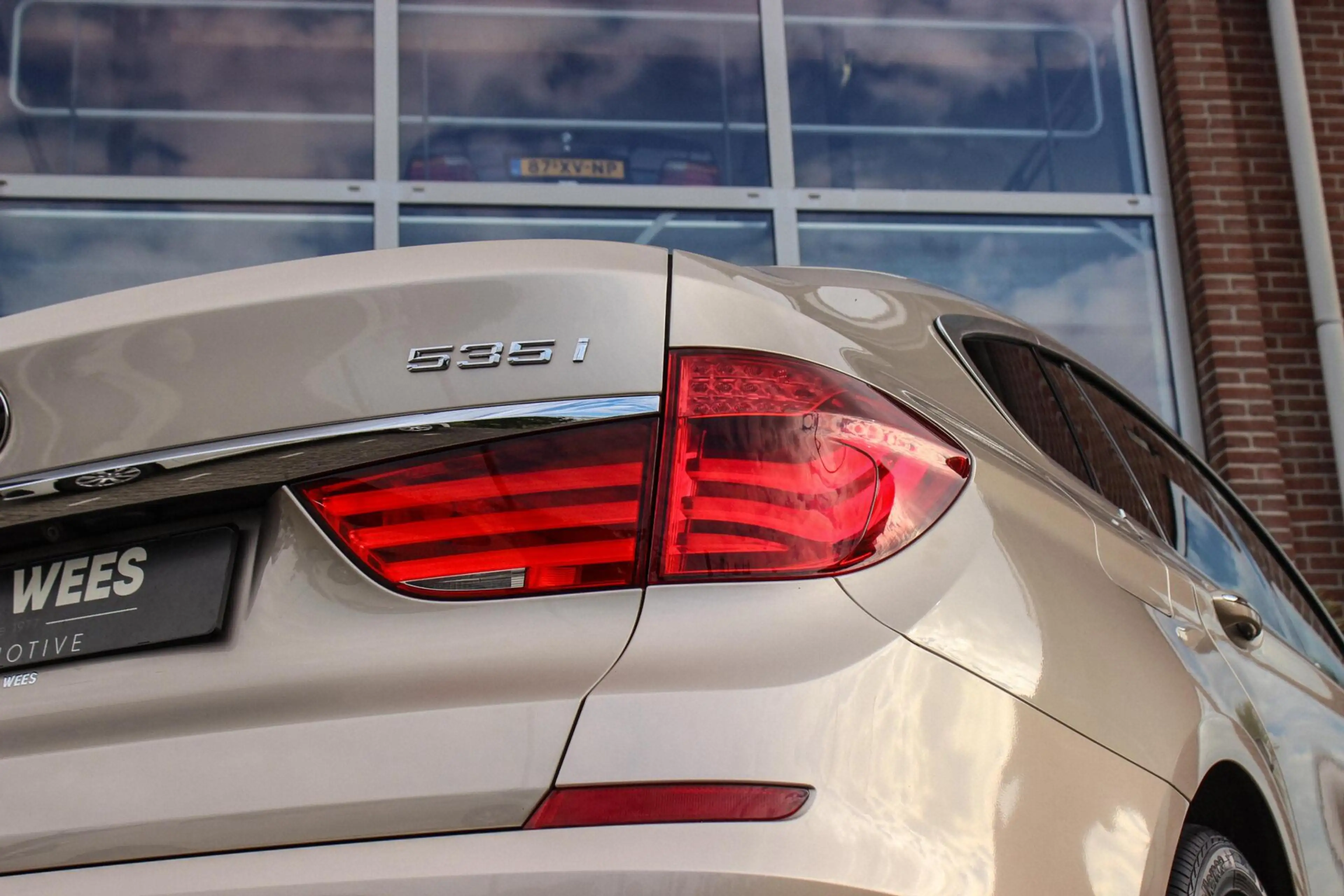 BMW 535 5-serie Gran Turismo 535i High Executive | Achtera — photo 50