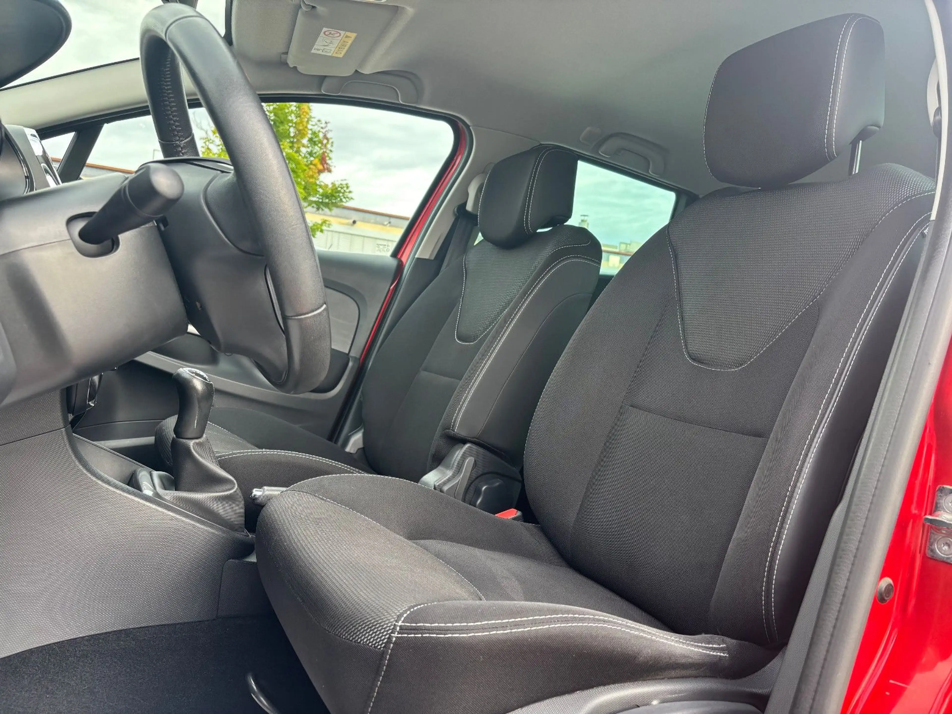 Renault Clio IV Grandtour 1.2 Dynamique +NAV+KLIMA+ — photo 8