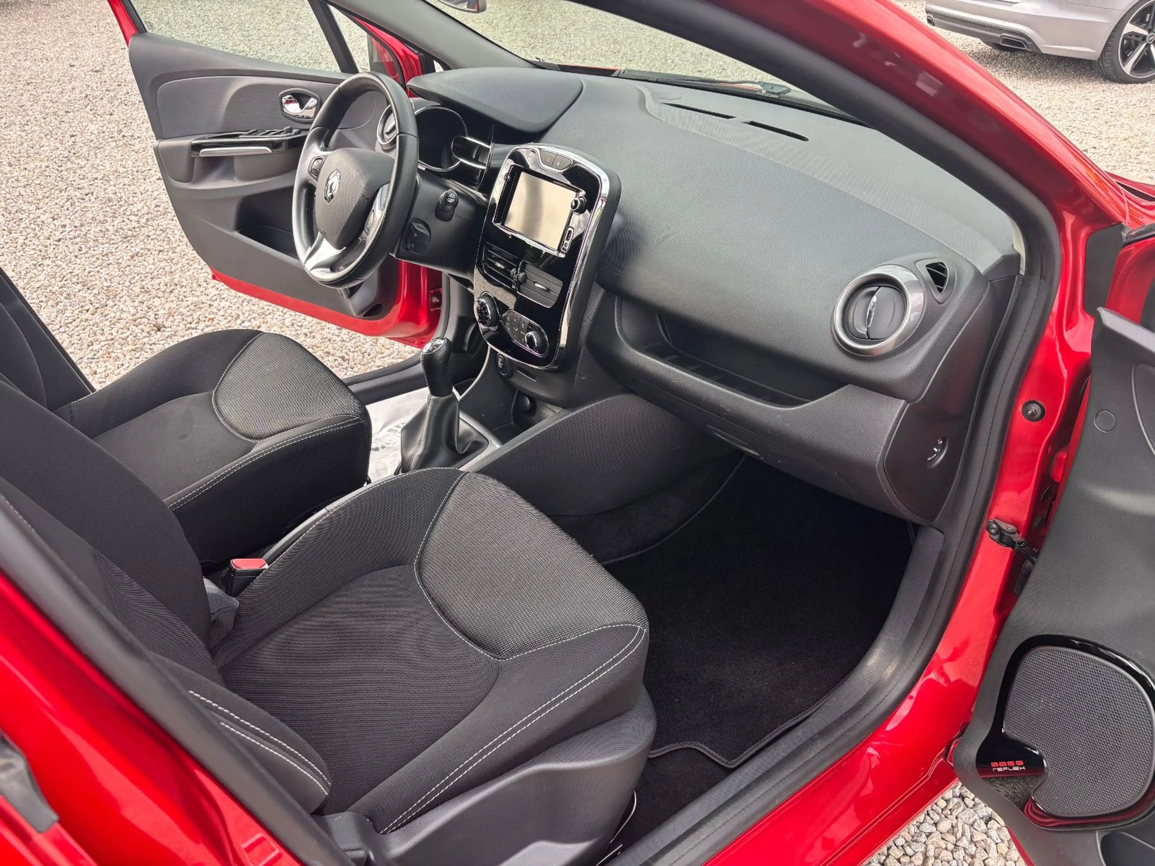 Renault Clio IV Grandtour 1.2 Dynamique +NAV+KLIMA+ — photo 12