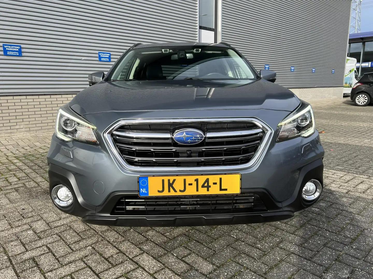 Subaru OUTBACK 2.5i Premium | Apple Carplay & Android Auto | Clim Gris - 2